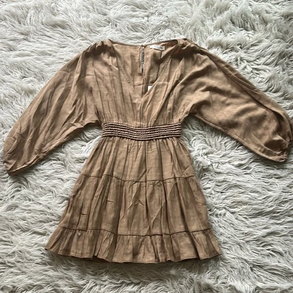 4/$24 NWT Mustard Seed 'Latte' pleated ruched tiered v-neck 3/4 sleeve dress szS - Picture 2 of 11